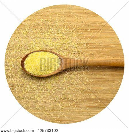 Semolina Irmik Obtained By Grinding The Durum Wheat, On The Wood And In The Spoon