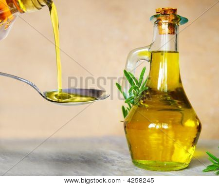 Olio d'oliva e rosmarino