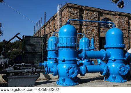 Muelheim An Der Ruhr City In Germany. Hydroelectric Power Plant On River Ruhr. Old Water Pumps.