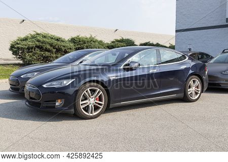 Indianapolis - Circa July 2021: Tesla Electric Vehicles On Display. Tesla Products Include Electric 