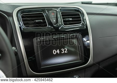 Novosibirsk, Russia - June 29, 2021: Renault Logan Stepway, Radio, Dvd,audio System With Monitor  An