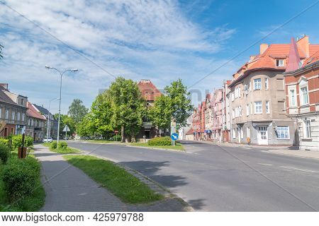 Swiebodzin, Poland - June 1, 2021: Street In City Center Of Swiebodzin At Summer Time.