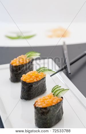 Ikura Gunkan Sushi