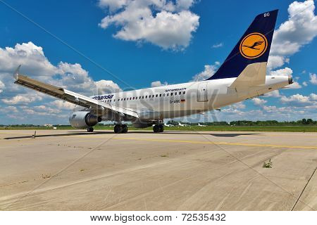 Lufthansa Airbus A319