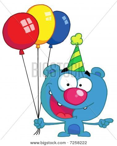 Urso azul aniversário em uma festa do chapéu apontando para a direita e segurando balões coloridos de festa