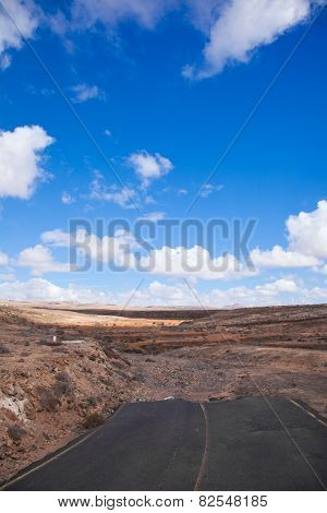 Fuerteventura, Unfinished Road