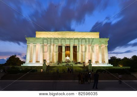 Abraham Lincoln Memorial at night - Washington DC, United States 