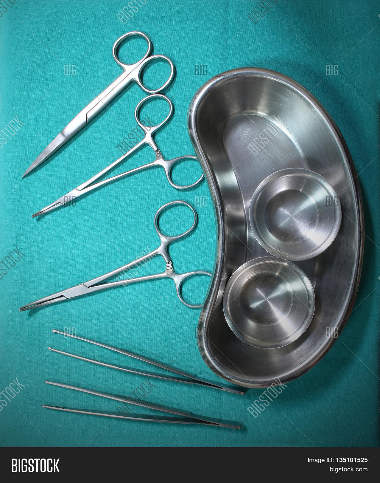 Set Surgical Image & Photo (Free Trial) | Bigstock