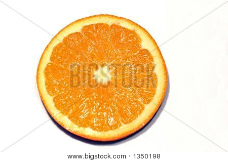 Arancione su sfondo bianco 