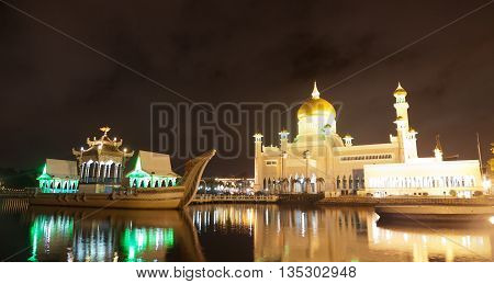 Long exposure at the night of the Sultan Omar Ali Saifuddin Mosque in Bandar Seri Begawan, Brunei.