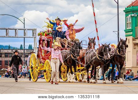 Portland Grand Floral Parade 2016