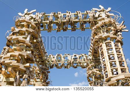 Moscow, Russia - August 10, 2015: The Top Part Of The Structure Of Wooden Beams Constructed By Stude