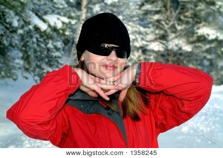 Belle fille en hiver