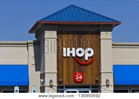 Indianapolis - Circa June 2016: International House of Pancakes. IHOP is a Restaurant Chain Offering a Variety of Breakfast and Dinner Meals III