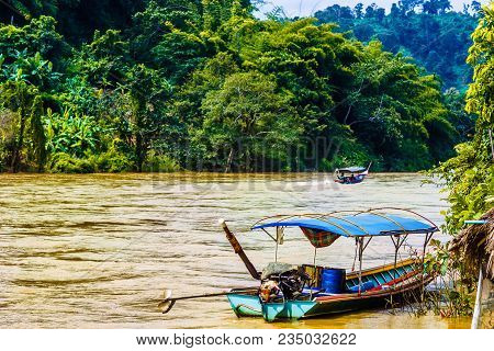 View On Boat On Mae Nam Kok River By Chiang Rai - Thailand