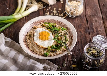 Oatmeal Salty With Spring Onion And Egg