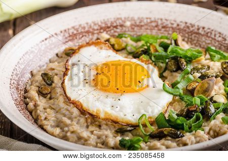 Oatmeal Salty With Spring Onion And Egg