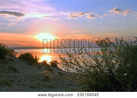The Setting Sun Reflected In The Pond, Lake, Water, Transparent