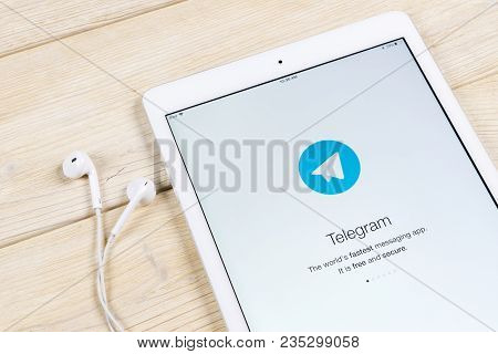 Sankt-petersburg, Russia, April 2, 2018: Telegram Application Icon On Apple Ipad Screen Close-up. Te