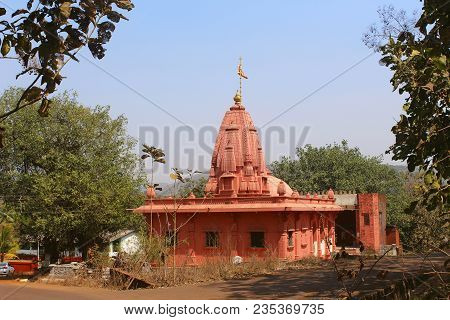Temple Kalash Near Burondi, Dapoli At Ratnagiri, Kokan