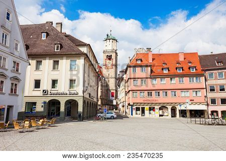 Memmingen, Germany - May 25, 2017: St. Martin Parish Church At The Market Square In Memmingen City C