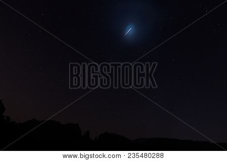 Fireball During The Leonides Meteor Shower Early Morning