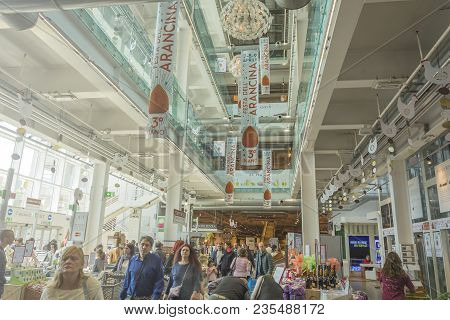 Rome, Italy, April 2017: Many People Shop At The Supermarket 