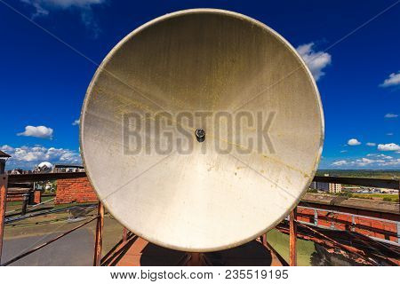 Rusty Telecommunication Tower With Old Satellite System Consist Of Old Satellite Dish Antenna Is  Lo