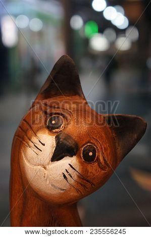 Animal Cat Dolls Design Made Of Wood