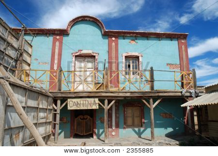 웨스턴 타운 칸티 나
