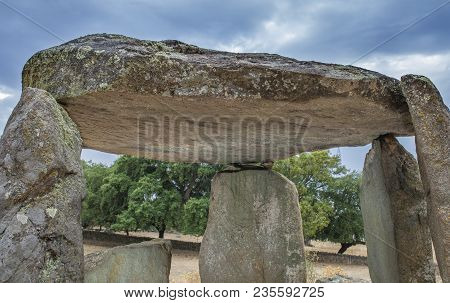 Capstone Or Table At Dolmen Of La Lapita Site. Ancient Prehistoric Building Located Near Barcarrota.