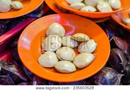 Exotic Fruits Djengkol (archidendron Pauciflorum) Or Local Malaysian Name Called Jering On Plate. Co