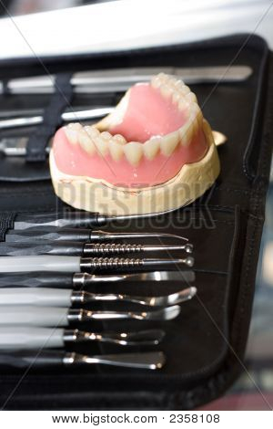 Apparecchiature dentali