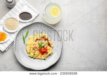 Flat Lay Composition With Tasty Shrimps And Grits On Grey Background