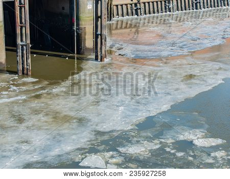 Ice Floes In The Hamburg Harbor Terminal Burchardkai