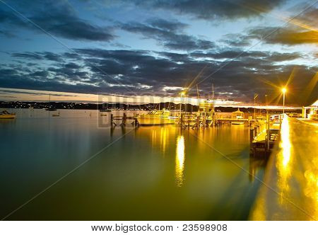 เรือเฟอร์รี่เพชรเกษมที่ dask