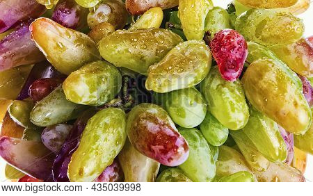 Manicure Finger - Japanese Table Grape, Unicorn 2, Baladi In Spray Of Water. Macro