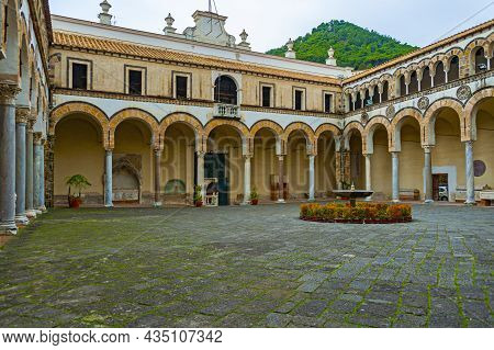 Salerno, Italy - January 20, 2017:  Duomo Di Salerno, The Main Church In The City Of Salerno In Sout