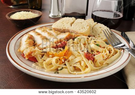 Kana Scaloppini Fettuccini