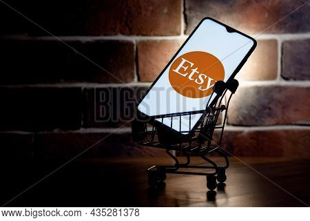Kazan, Russia - Oct 6, 2021: Etsy Is American E-commerce Company Focused On Handmade Items And Craft