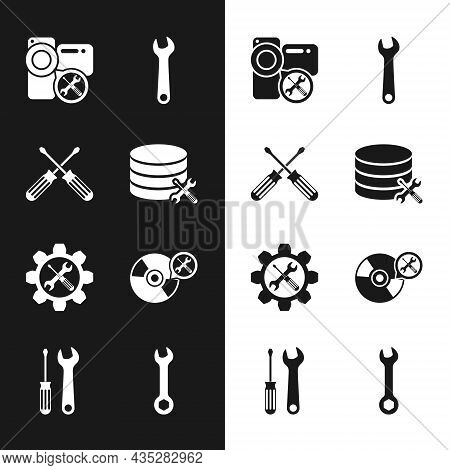 Set Database Server Service, Crossed Screwdrivers, Video Camera, Wrench, And In Gear, Cd Or Dvd Disk