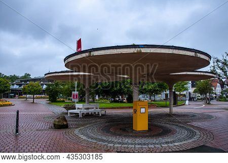 Spa Health Resort Kurpark In Bad Salzuflen Town. Three Round Covered Pillars In Graduation Tower Com