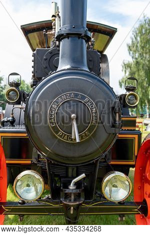 Honiton.devon.united Kingdom.july 2nd 2021.a Restored Traction Engine Is On Display At The Devon Cou