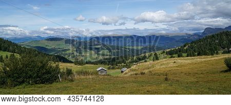 Wonderful Panoramic View: Idyllic Alp Scenery - The Famous Alp De Siusi - Seiseralm In South Tyrol.
