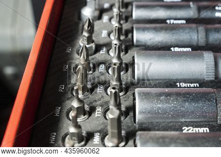 A Set Of Professional Wrenches In Lodgments, End Heads, Ratchet Wrench, Torx, Auto Repair, Auto And 