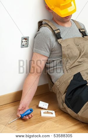 Unconcious Electrician