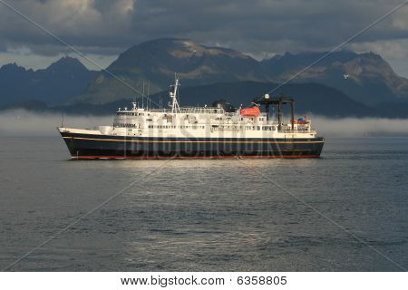 Ship, Ocean liner