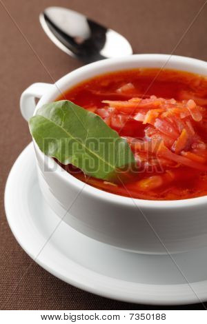 사탕 무 우 수프