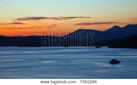 Solnedgång över Egeiska havet
