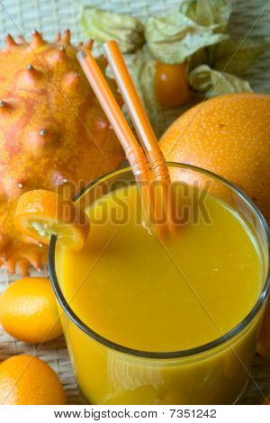 Smoothie aux fruits tropicaux